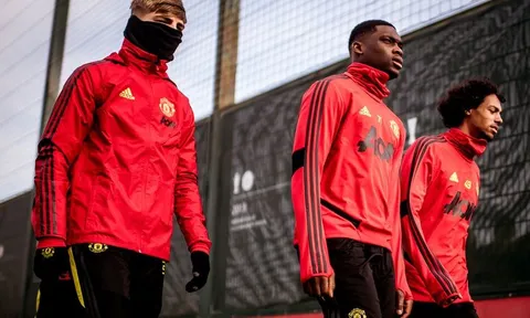 4 'măng non' vừa được tập luyện cùng đội một Man Utd, ai sáng giá nhất?