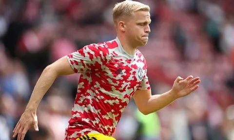 Bị thất sủng, Van de Beek ra quyết định cuối cùng với Man Utd