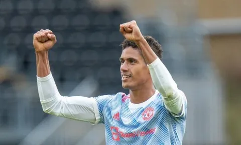 Varane chỉ là kẻ đến sau trong kế hoạch của Man Utd
