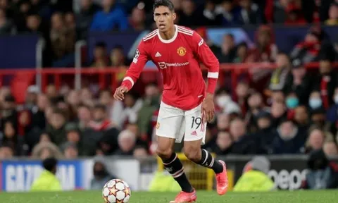 Varane nói thẳng về đẳng cấp của Aston Villa