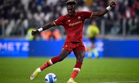 Mourinho khen ngợi cựu sao Chelsea
