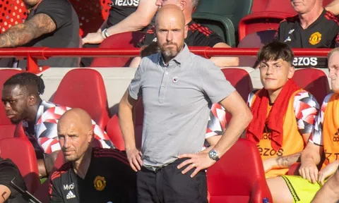 Ten Hag buộc phải gật đầu với 2 yêu cầu chuyển nhượng của M.U