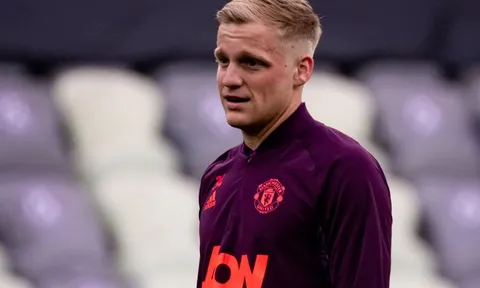 Van de Beek được gợi ý gia nhập Borussia Dortmund