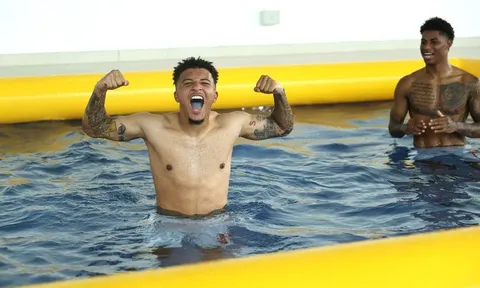 Phong độ của Sancho giúp Man Utd ra quyết định dễ dàng với Rashford