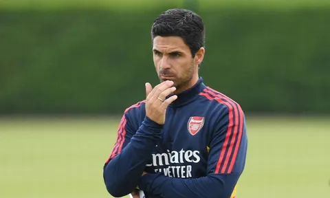 Arteta nên lắng nghe lời khuyên của Hargreaves