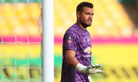 "Kẻ thất sủng" Man Utd đứng trước cơ hội tái hợp đội bóng cũ?
