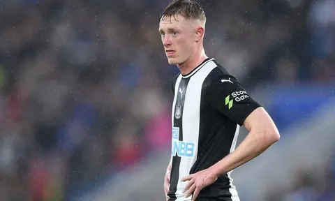 XONG! HLV Newcastle lên tiếng, đã rõ thương vụ 40 triệu bảng của Man Utd