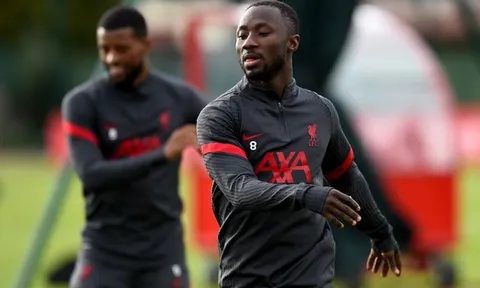 CHÍNH THỨC! Tai họa lại ập xuống Liverpool, cầu thủ thứ 4 dính Covid-19