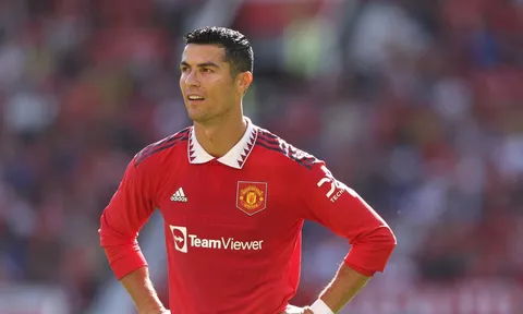 Căng thẳng nổ ra ở M.U, Ronaldo tức giận bật lại Ten Hag