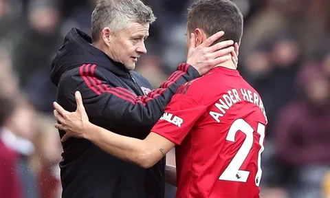 "Không hiểu sao Man Utd để cậu ấy rời đi, họ đang thiếu một người như vậy"