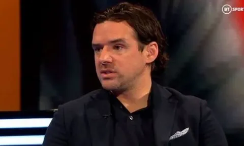 Owen Hargreaves gạch tên một CLB khỏi cuộc đua Top 4
