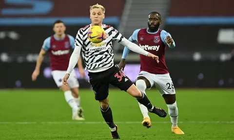 'Người hâm mộ M.U đã nghĩ đúng về Van de Beek'