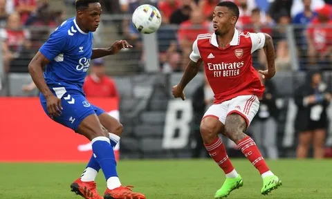 Gabriel Jesus tiết lộ lý do xô xát với đồng đội cũ