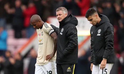 Man Utd thèm khát "siêu nhân Bundesliga": 9 bàn/10 trận, bứt tốc ngang Usain Bolt