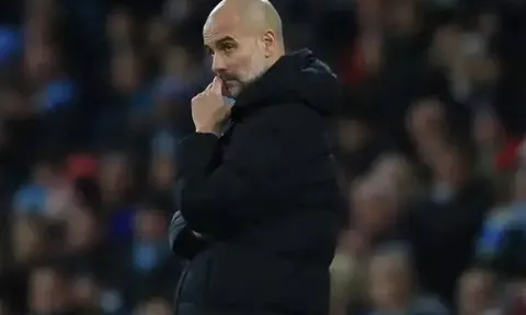 Pep Guardiola ra tuyên bố, Man Utd nguy cơ mất 2 bom tấn
