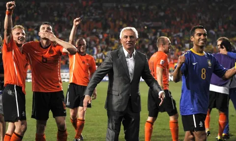 Bert van Marwijk và ngôi á quân World Cup 2010 với tuyển Hà Lan
