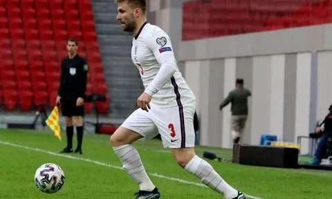 'Cần phải có 1 lời về Luke Shaw'