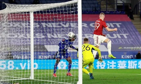 Không Ronaldo, Fernandes rực sáng giúp Bồ Đào Nha bất bại ở VL World Cup
