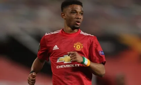 11 tiền vệ phòng ngự, giá từ 20-100 triệu bảng để Man Utd theo đuổi