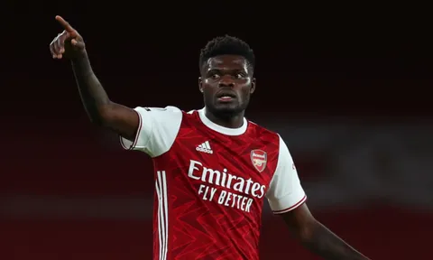 Essien: "Tôi đang chờ cầu thủ Arsenal đó sẽ đá thật hay"