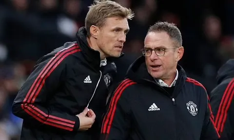 Câu hỏi của Darren Fletcher khiến fan M.U tức giận