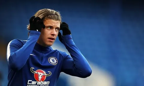 Nhìn Gallagher trưởng thành ở West Brom, Chelsea có thể hài lòng