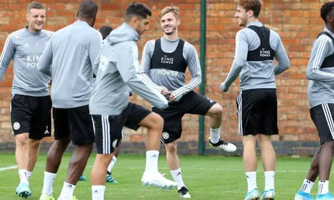 'Cơn khát' của Man Utd trở lại, Leicester tự tin hành quân đến Anfield