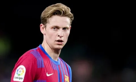 Man Utd bất ngờ sợ đổ bể vụ De Jong