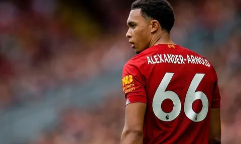 "Cầu thủ Chelsea đó chỉ đạo hàng thủ kém, gặp khó với những quả tạt"