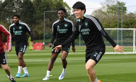 3 điều rút ra sau buổi tập gần nhất của Arsenal: Nụ cười của "chiến thần"