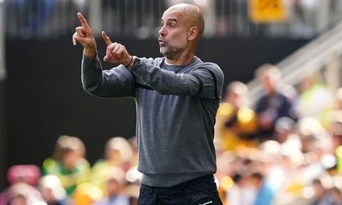 Guardiola khen bom tấn M.U là 1 cầu thủ tuyệt vời