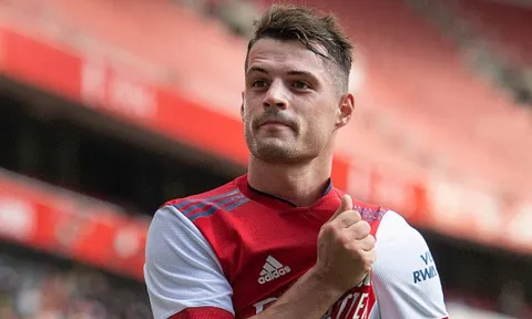 "1 tiền vệ toàn năng của Arsenal"