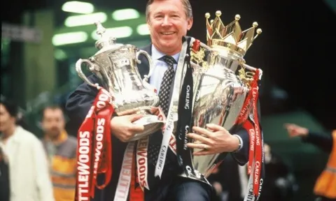 Sir Alex Ferguson và 80 mùa xuân đầy những chiến tích hiển hách