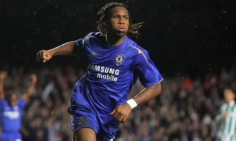 10 cầu thủ Chelsea chiêu mộ mùa Hè 2004: Từ Cech, Robben đến Drogba