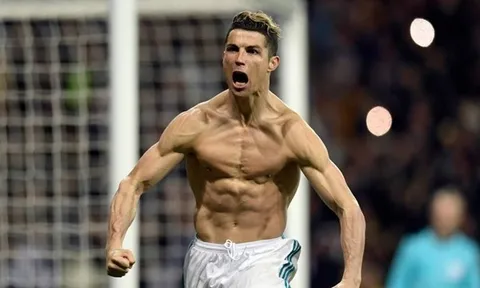 10 cầu thủ xuất sắc nhất trong nửa thế kỷ qua: Messi, Ronaldo ở đâu?