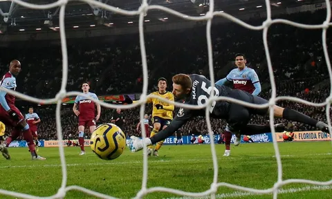 10 con số ấn tượng của vòng 16 EPL: Rashford 'hủy diệt'; 'Di sản' Emery sáng rực