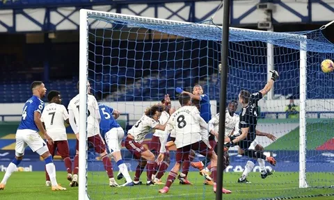 10 con số thú vị trận Everton 2-1 Arsenal: 'Ngày tàn' của Arteta?