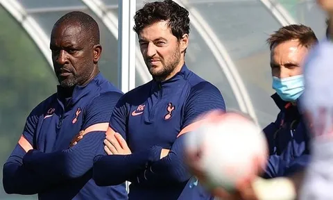 10 HLV trẻ nhất lịch sử: 'Kẻ đóng thế' Mourinho xếp sau 3 người