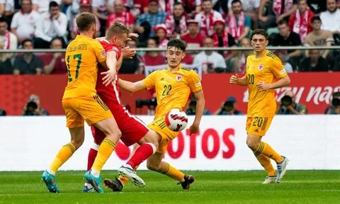 10 lần thu hồi bóng, tạo 2 cơ hội: Tiền vệ Man Utd tỏa sáng trước Ba Lan