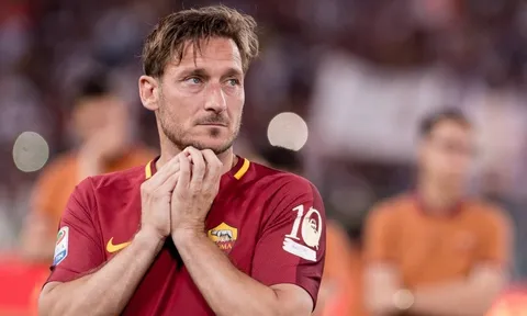10 ngôi sao sút xịt pen nhiều nhất thế kỷ: Huyền thoại M.U góp mặt, bất ngờ Totti