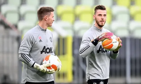M.U có món hời trong khung gỗ, De Gea hoặc Henderson có thể ra đi