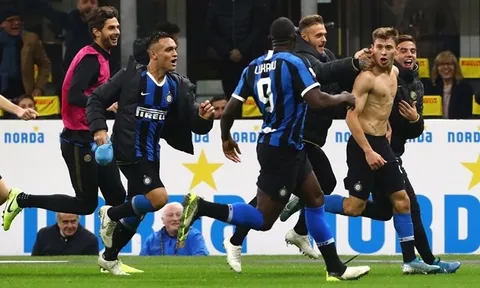 11 hình ảnh ấn tượng tại Serie A trong 24 giờ qua: Cơn say của Inter Milan, thất vọng Napoli