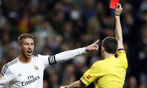 11 ngôi sao dính thẻ đỏ nhiều nhất thế kỷ 21: Ibrahimovic thứ 11, Ramos vô đối