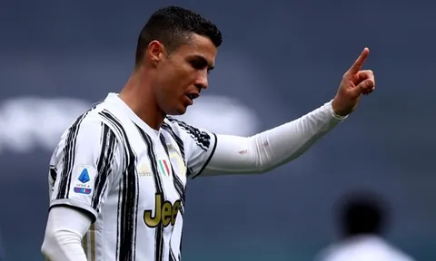 XONG! Juventus nhận "hung tin" trước trận cầu sinh tử