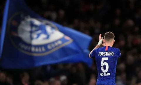 Bạn đã hiểu vì sao Chelsea dần tụt dốc không phanh?