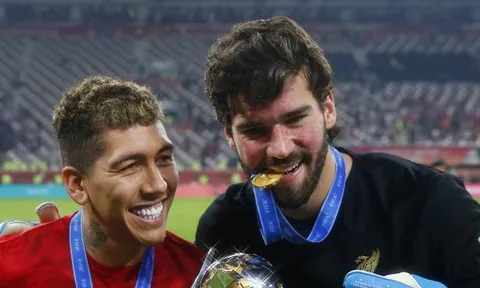SỐC! Liverpool nguy cơ mất luôn cả Alisson và Firmino