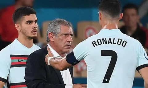 12 thống kê Bỉ 1-0 BĐN: Lời nguyền vô địch; Đội quân tệ hại của Santos