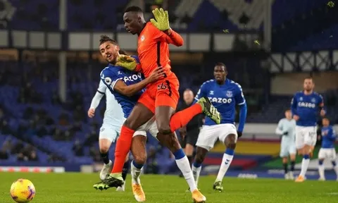 Lý do khiến Chelsea thất thủ trên sân Goodison Park