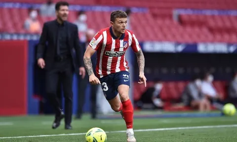 Mua Trippier, Solskjaer coi chừng đi vào vết xe đổ của Sir Alex