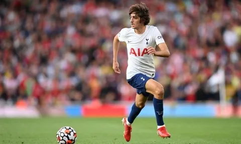 "Tôi thuộc về Tottenham và họ phải quyết định"